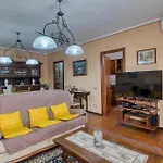 2 Bedroom Gorgeous In *