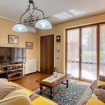 2 Bedroom Gorgeous In Dom wakacyjny