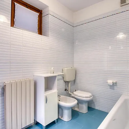 2 Bedroom Amazing In Dom wakacyjny