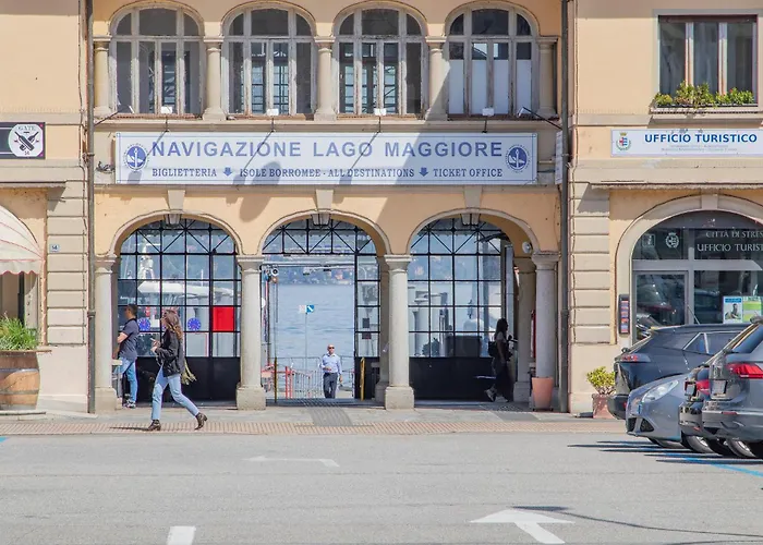 2 Bedroom Gorgeous In Στρέσα