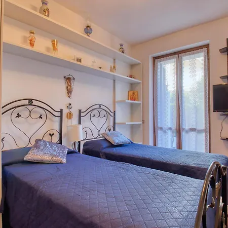 2 Bedroom Gorgeous In * Stresa